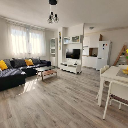 Apartment Mrvica Near The Zagreb Airport Велика-Горица Экстерьер фото