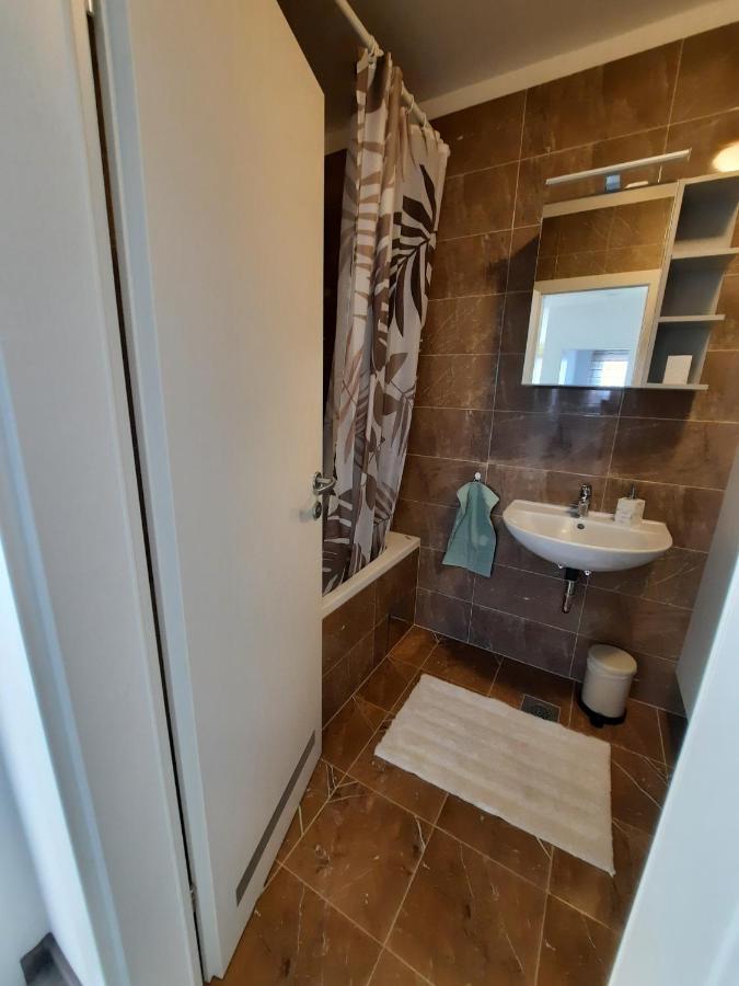 Apartment Mrvica Near The Zagreb Airport Велика-Горица Экстерьер фото