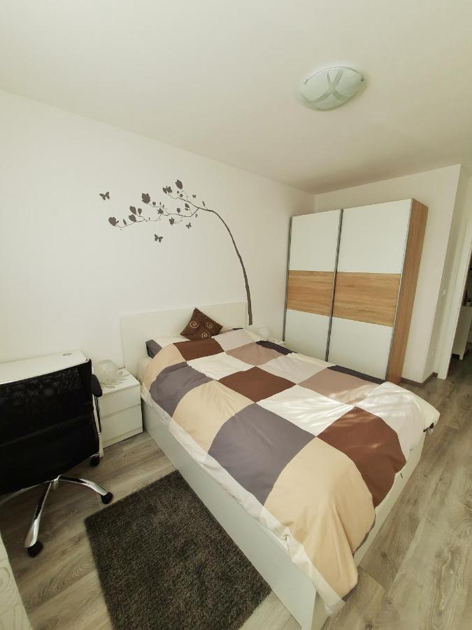 Apartment Mrvica Near The Zagreb Airport Велика-Горица Экстерьер фото
