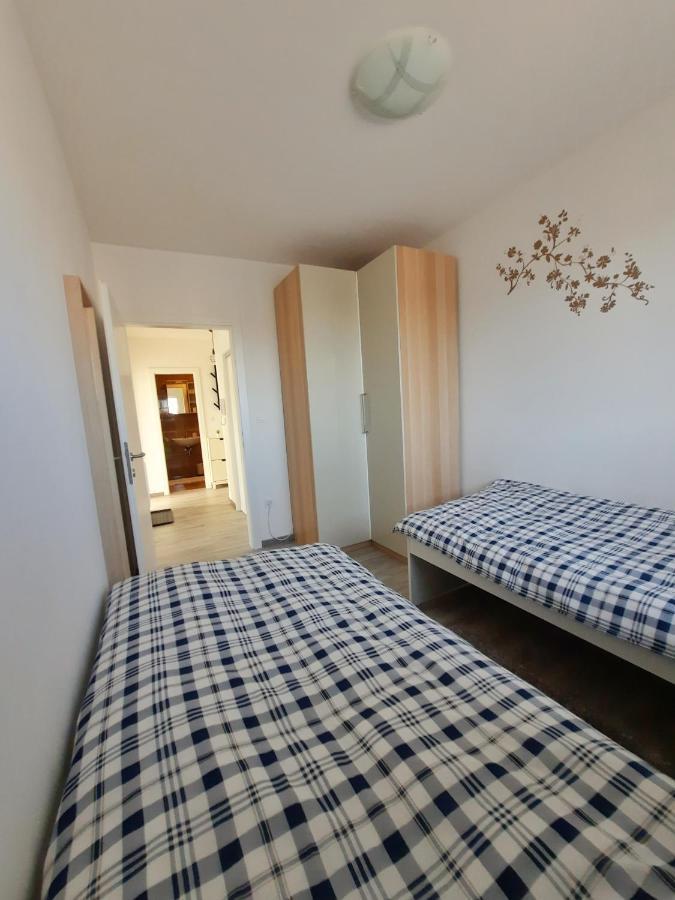 Apartment Mrvica Near The Zagreb Airport Велика-Горица Экстерьер фото